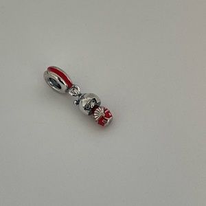 Pandora s925 ale Japanese Doll charm
